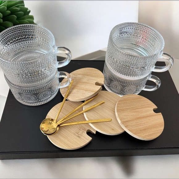 Set of 4 Glass Cups, lids and gold spoons with Beautiful Etched Designs - Picture 2 of 6